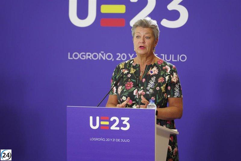 Bruselas apoya leyes más firmes para combatir tráfico de migrantes por mafias
