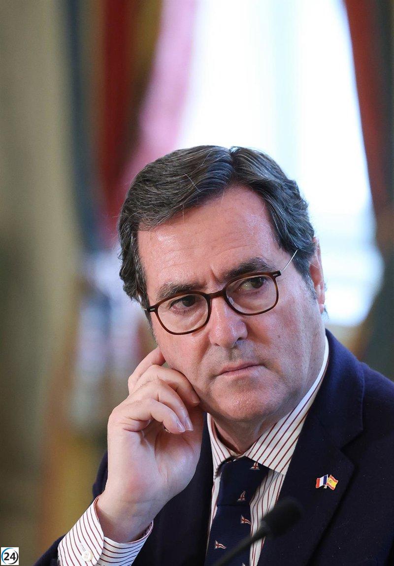 Garamendi defiende el ERE en Telefónica como una medida necesaria para asegurar el futuro de la compañía