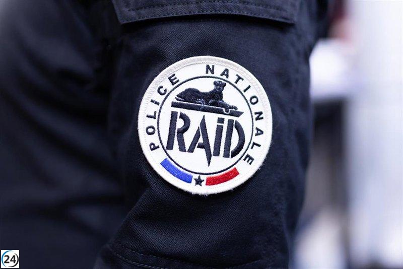 Terror en París: Un fallecido y un herido tras devastador ataque.