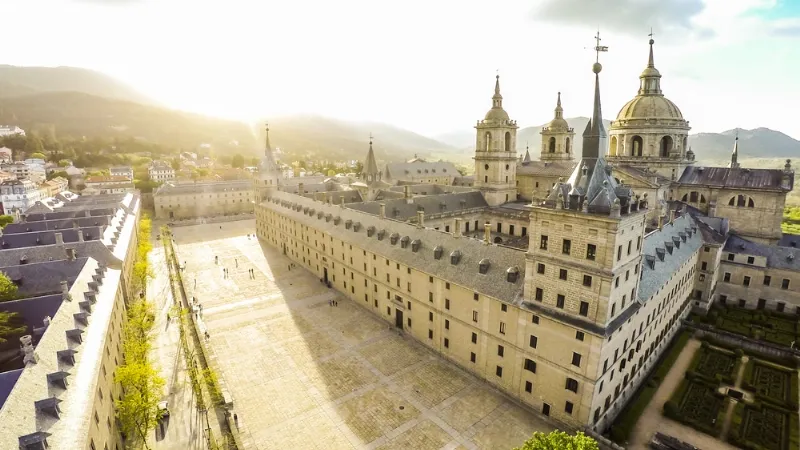 El monasterio de El Escorial: una obra maestra del renacimiento español